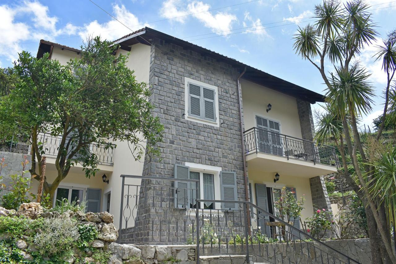 Bed and Breakfast Castelli In Aria Finale Ligure Exterior foto
